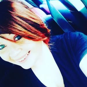 Meet your Posher, Alexandra